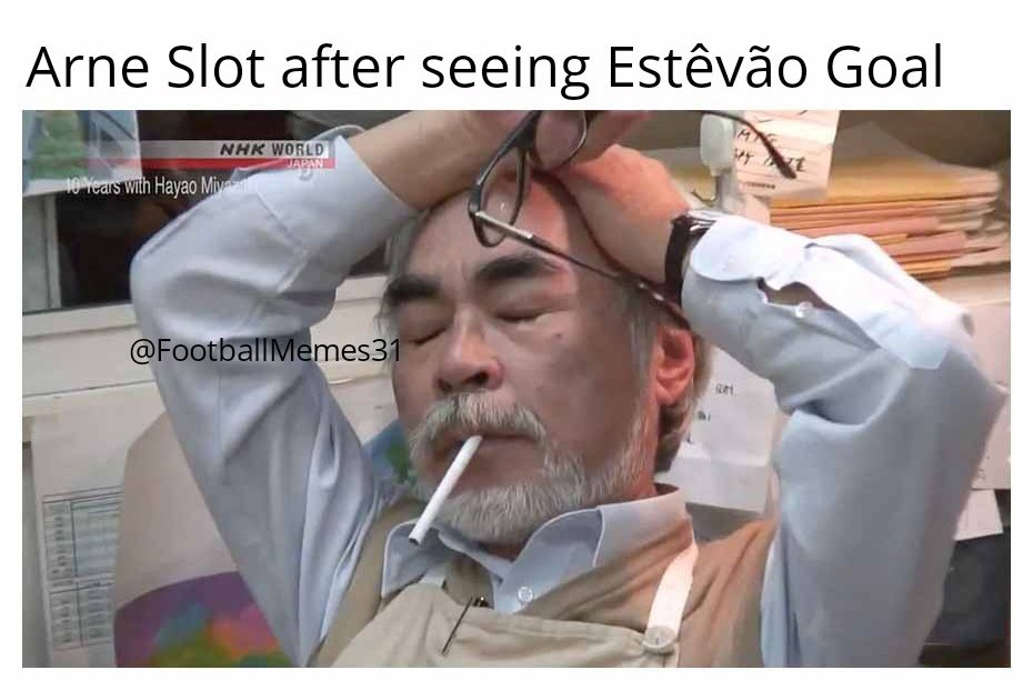 Footballmemes31's tweet photo. @brfootball 😏😏 https://t.co/aOyXeUglEh