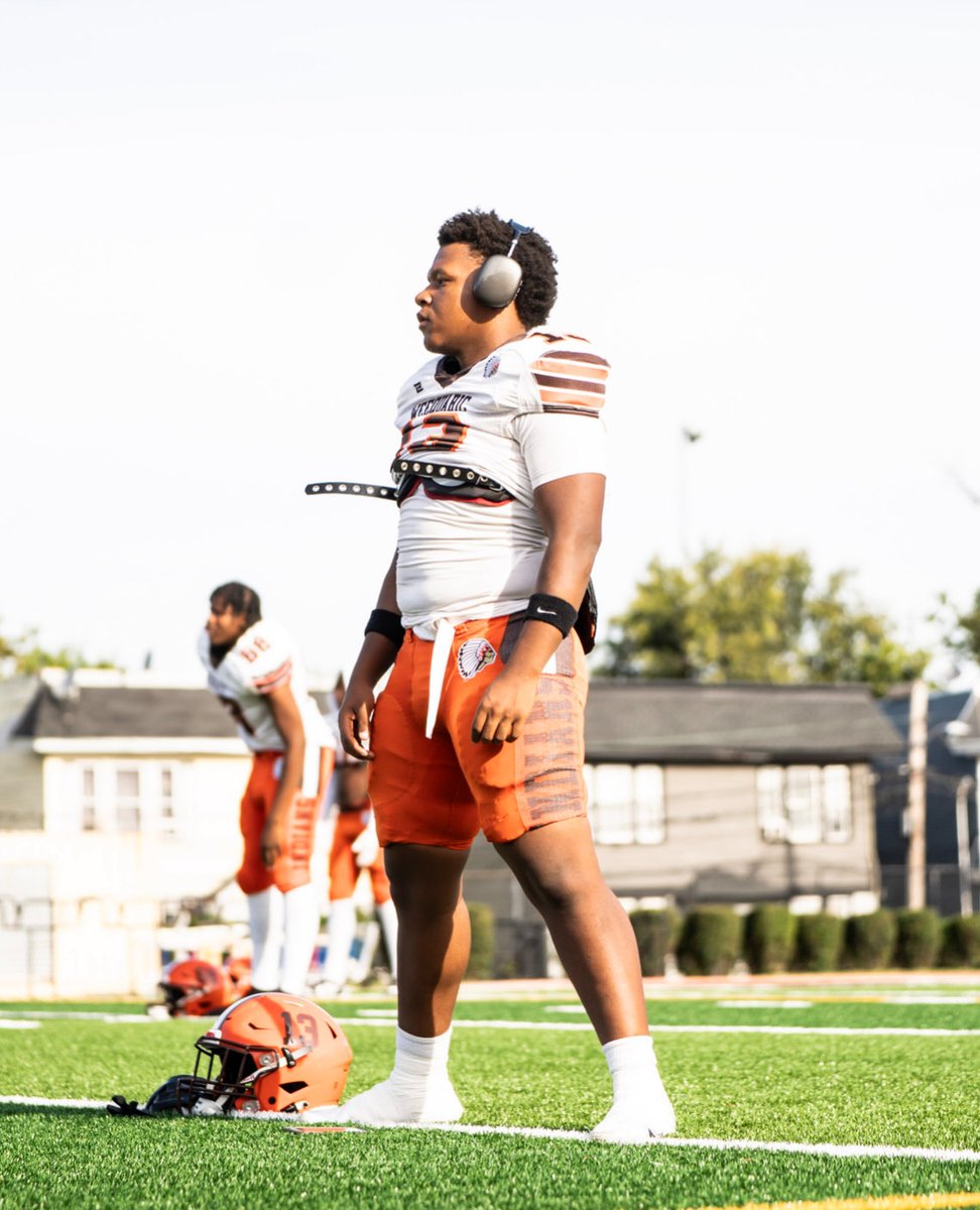 I will be at Villanova October 18th vs Hampton <a href="/WeequahicHSFB/">Weequahic Football</a> <a href="/NovaFootball/">Villanova Football</a> <a href="/CoachD_Johnson/">Dustin Johnson</a> <a href="/coachschuman/">Coach Schuman</a> <a href="/PrepRedzoneNJ/">Prep Redzone New Jersey</a> <a href="/KeepItABuckPod1/">Keep It A Buck Podcast</a> <a href="/MikeKinneyHS/">Mike Kinney</a>  <a href="/rivalshs/"></a>