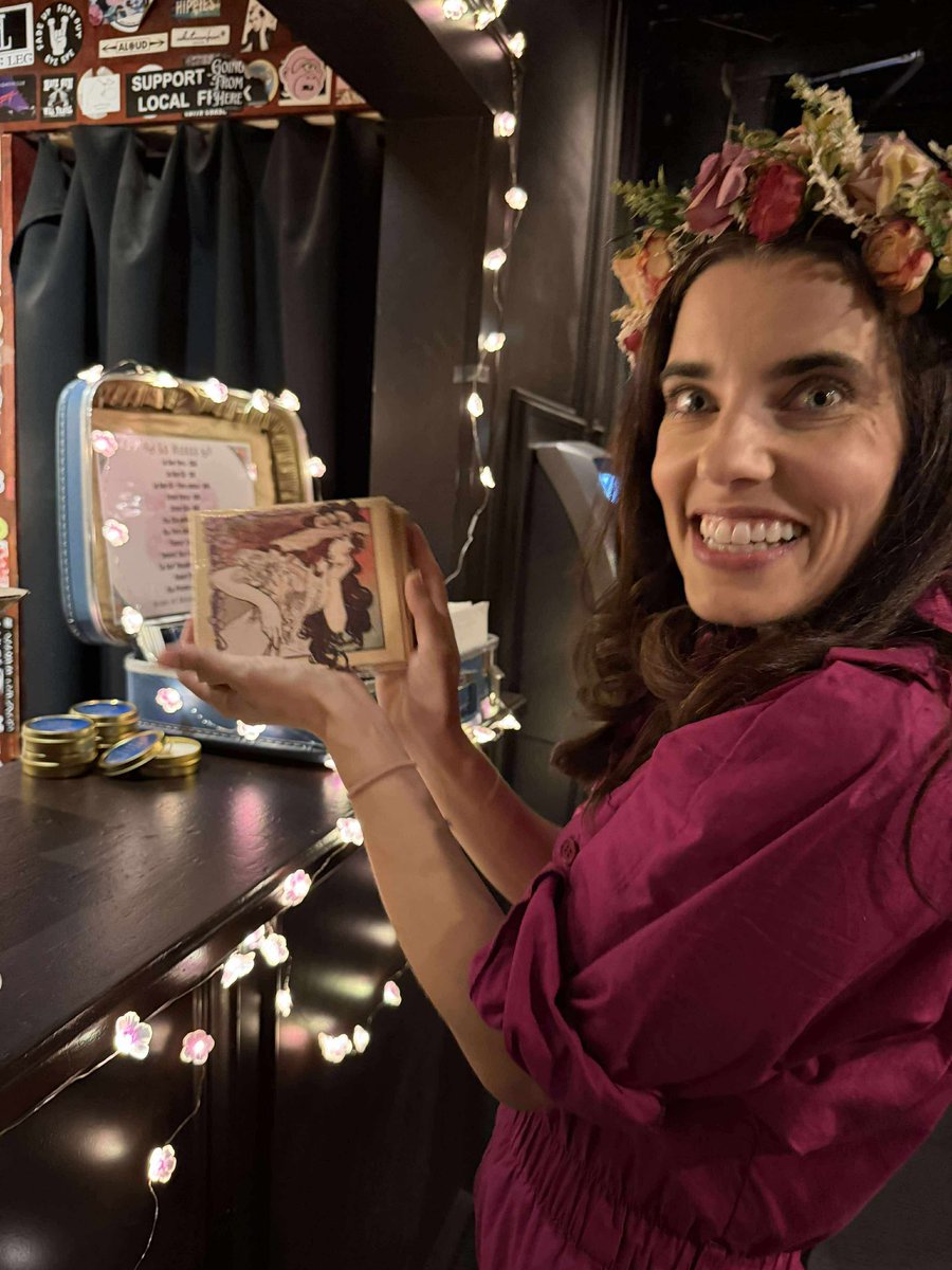 krisangelis's tweet photo. First time I got to see the physical CD &amp; Vinyl of my upcoming album “Le Sigh” at my show last week! 
🌸gorgeous artwork of Paul Moore
🎶We’re trying to get 1000 pre-orders and we’re at 442 with 13 days to go! If you get one ask 3 friends, we can do it!
https://t.co/ykIrTGvO2p https://t.co/pUpN47sKW8