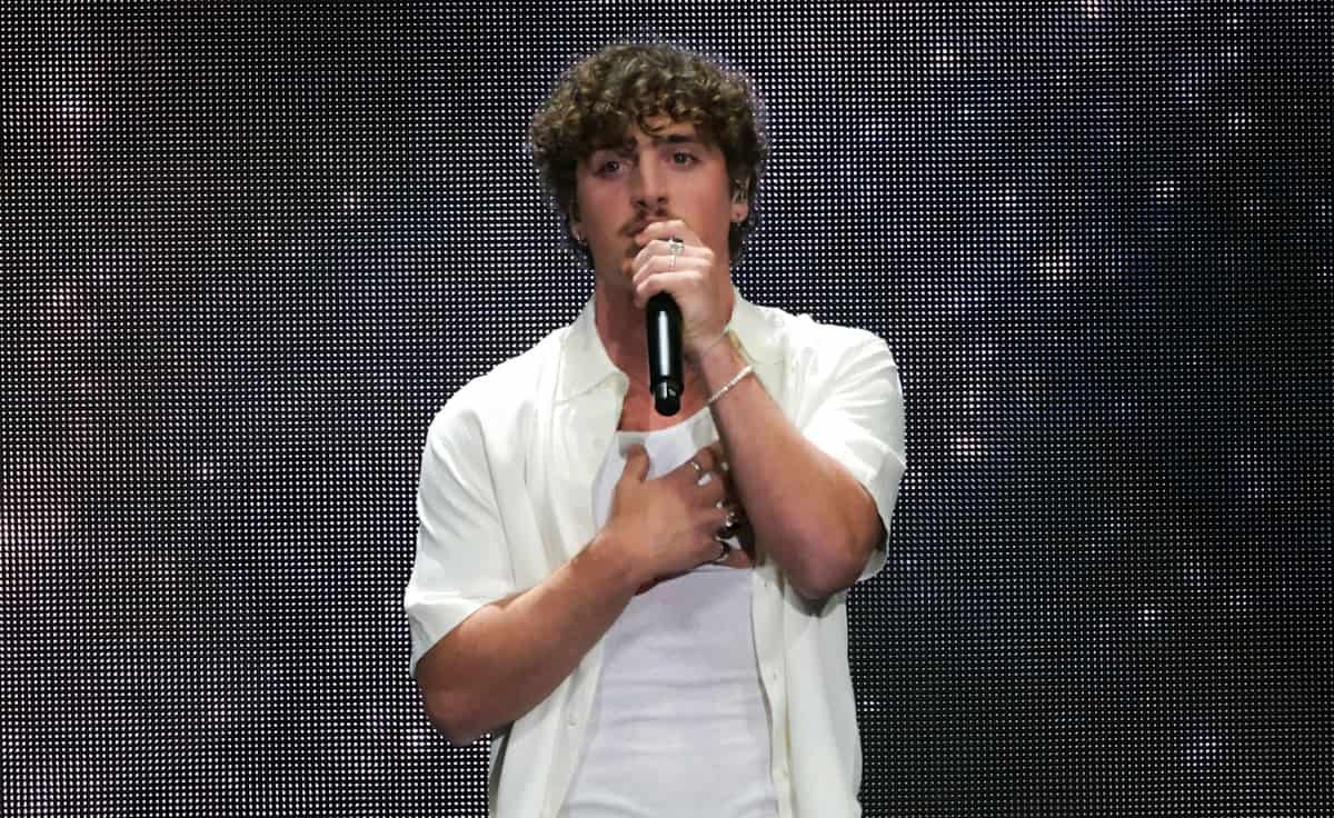 CindysTims's tweet photo. Tonight's captivating event presents Benson Boone at Rogers Arena. October 4, 2025 • 8:00 PM • Vancouver, Canada.

Get Tickets at:: https://t.co/zNesci8X7S

Limited availability for this emotional show.
#BensonBoone #BensonBooneTickets #BensonBooneVancouver https://t.co/G3lBTHtGUN