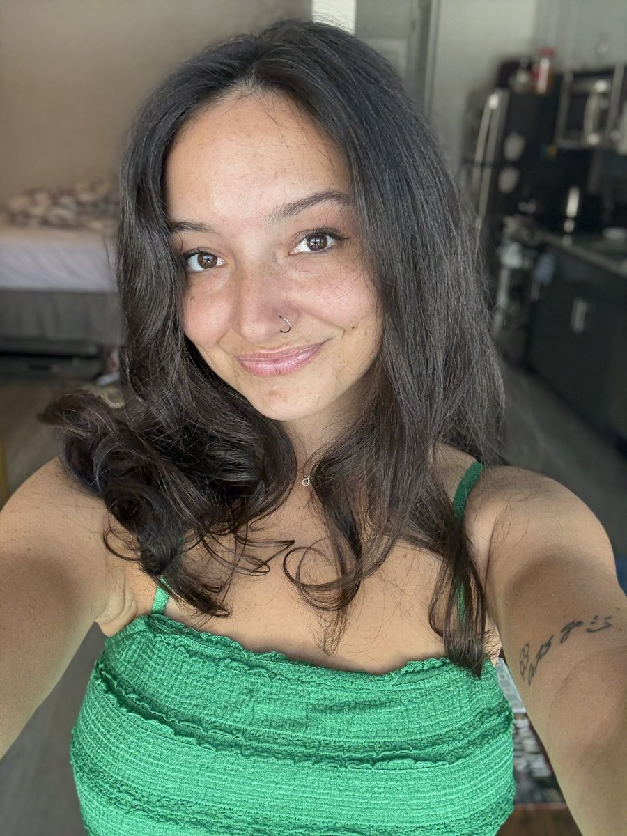 Emily tweet media