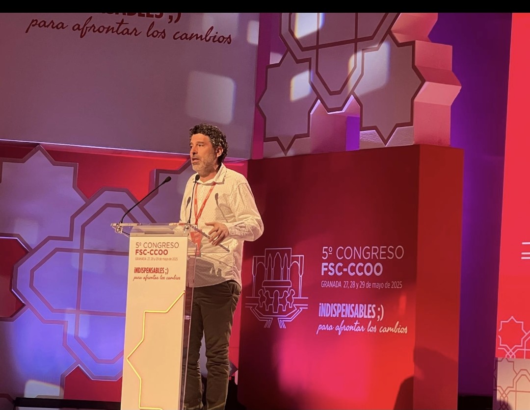 Representante <a href="/Sup_Policia/">SUP</a>
en últimas elecciones a Consejo de Policía hace públicas declaraciones en redes sociales contra <a href="/CCOO/">COMISIONES OBRERAS</a> <a href="/ugt/">ugt</a> impensables y preocupantes🙊
 <a href="/FSCdeCCOO/">FSC-CCOO</a> en último Congreso Nacional aprobó resolución muy clara x temor a que continuaran por esos derroteros!