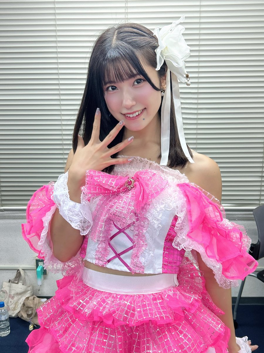 74macca's tweet image. 10/4 チェキ会

今日はピンク🩷

#佐野瑞季
#マイドレ
#MyDresscode