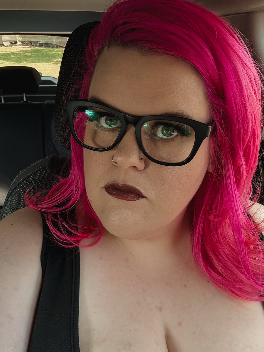 thatcurvywitch's tweet photo. I shouldn’t have to say this, but there’s no reason you should be DMing me to ask if you can send me money. Either do it, or GTFO. We can talk AFTER you prove it. CashApp is in my bio.
#findom #findomme #sugarbaby #bbw #bbwdom #bbwdomme #bbwfindom #bbwfindomme https://t.co/Hlp95E9C59