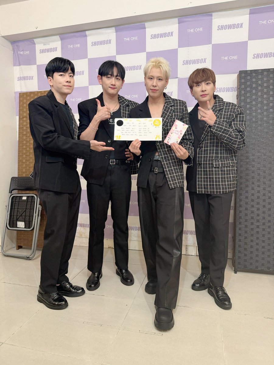 DNT_JP_official's tweet image. 今シーズンも始まりました！
今シーズンも皆さんと一緒にいい時間過ごしたいです！
今シーズンもよろしくお願いします！
@DNT_JunYong @DNT_ChiHo @DNTTaeRang @DNT_JungJo @DNTcafe_tumbler