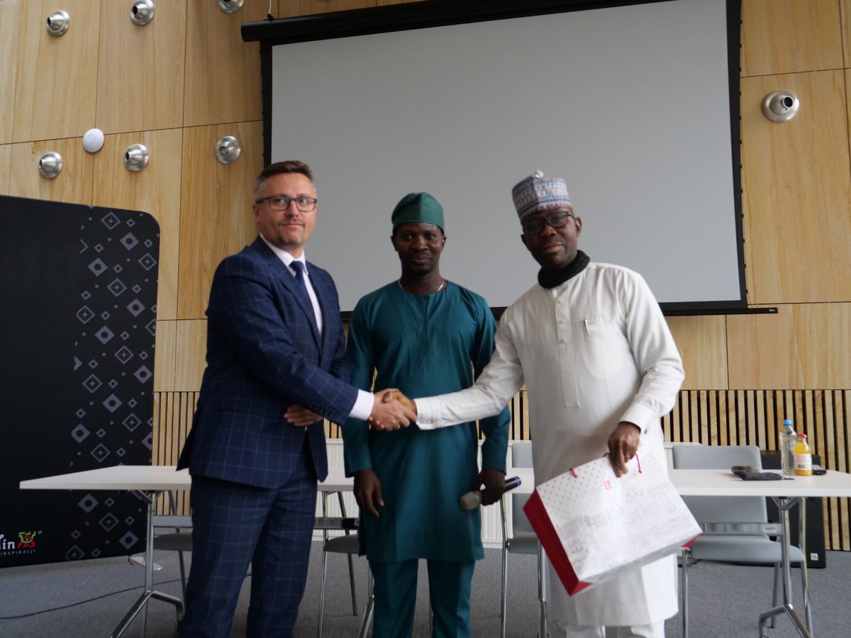 easyniyi's tweet photo. Niyi Aderibigbe celebrated the Nigeria Independence Day 2025 under the theme: “Emerging Trends and Current Reforms Influencing the Nigerian Economy.” to explore key issues shaping the nation’s socio-economic trajectory @officialABAT @MFANIGERIA https://t.co/tyPSPqRhVx