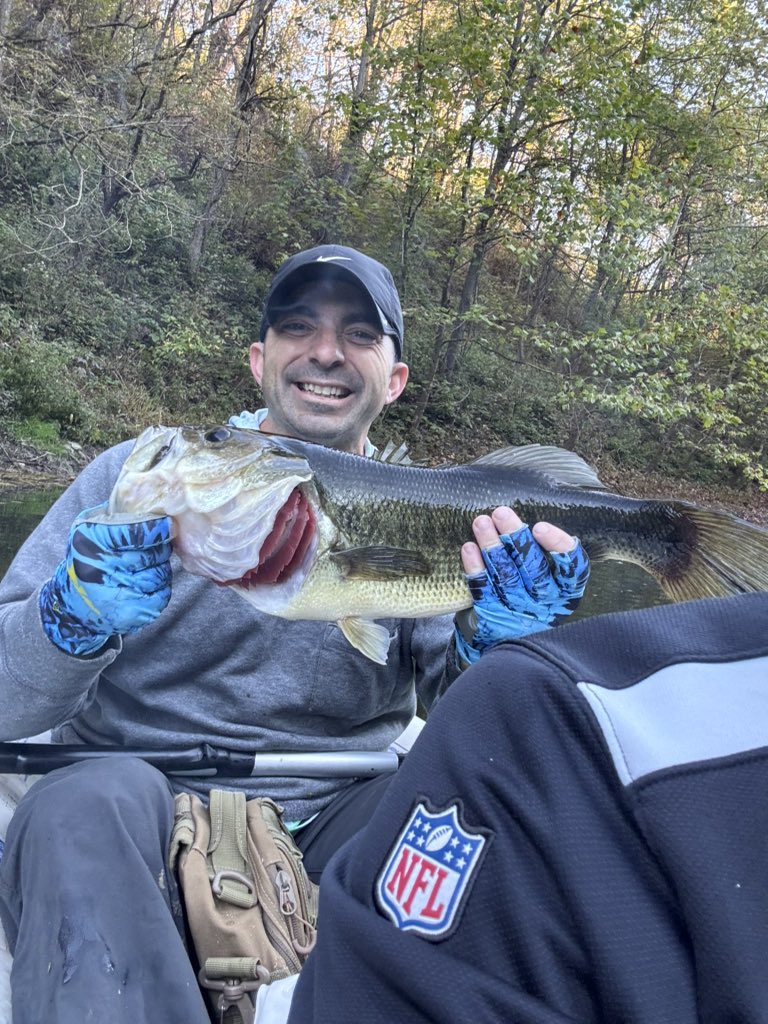 Out here with homie catching straight hogs