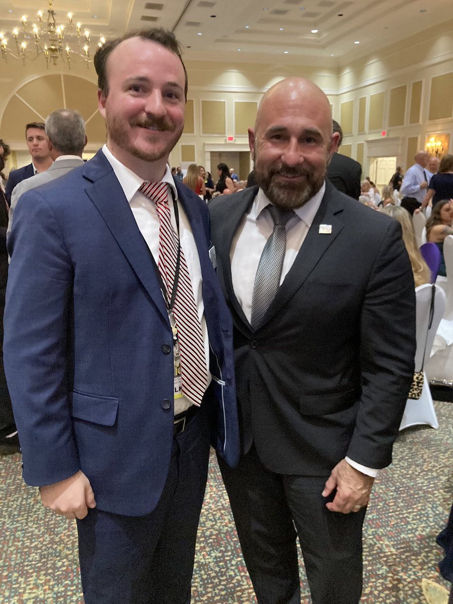john_scully23's tweet photo. Honored to have met Florida’s Lieutenant Governor @JayCollinsFL tonight at Brevard’s 10th annual NVHS dinner 🇺🇸

#FloridaFirst #LeadRight https://t.co/gPvltPs8JP