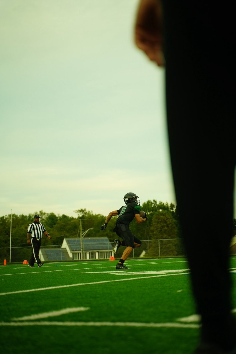 Check out my mid season film
hudl.com/v/2Sk7et
Atholton High Columbia MD
Co’27
3.4 gpa
Mpssaa receiving yds and td leader
573 yds
22 recs
7 tds
114 Y/G