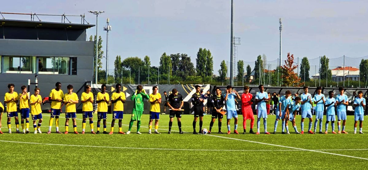 GiovaniBN's tweet photo. ✅ #Juventus, l'#Under15 di Mister Pecorari cala il poker a Vinovo! 💪⚪️⚫️
⚽️ 4-1 contro il #Modena, a segno #Paesanti, #Vaccarella, #Nobile e #Bentalba
Leggi cronaca e tabellino qui. 👉https://t.co/BZ870RRDWm https://t.co/TILHHi5Pg9