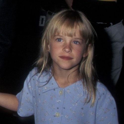 dakotaj_updates's tweet photo. happy 36th birthday to dakota johnson ✨🥳 https://t.co/cTcLoctzsh