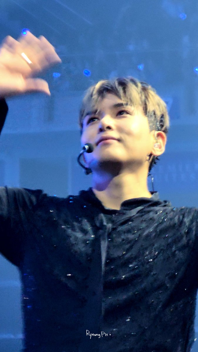 RyeongPH's tweet photo. @9ryeong9 령구오빠 💙 오늘도 수고했어요!🫶💙 즐거우셨기를 바래요~✨️ 곧 다시 만나요! 🤗 사랑해요~ 🫶

#SS10inMANILA #려욱 https://t.co/0G7fCAXf9L