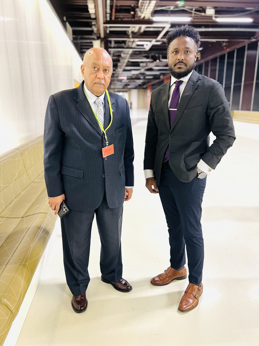 gortaque's tweet image. @ETEmbassySTO 
@Visiondjibouti 
@SabaBella7 
@Bijoux253 
@awleed16564 
@SoubanASoubaneh 
@DrSougal 

J’ai eu le plaisir de #rencontrer S.E. M. Mehreteab Mulugeta, Ambassadeur extraordinaire et plénipotentiaire d’Éthiopie auprès de Suède. 

Son #Excellence nous a cordialement