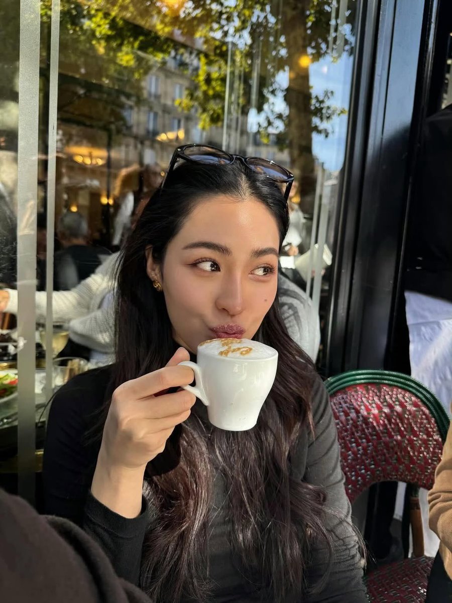 jamieeyah's tweet photo. @ormmormm @Dior 🫣🤫👀 https://t.co/LX2ysUPljl