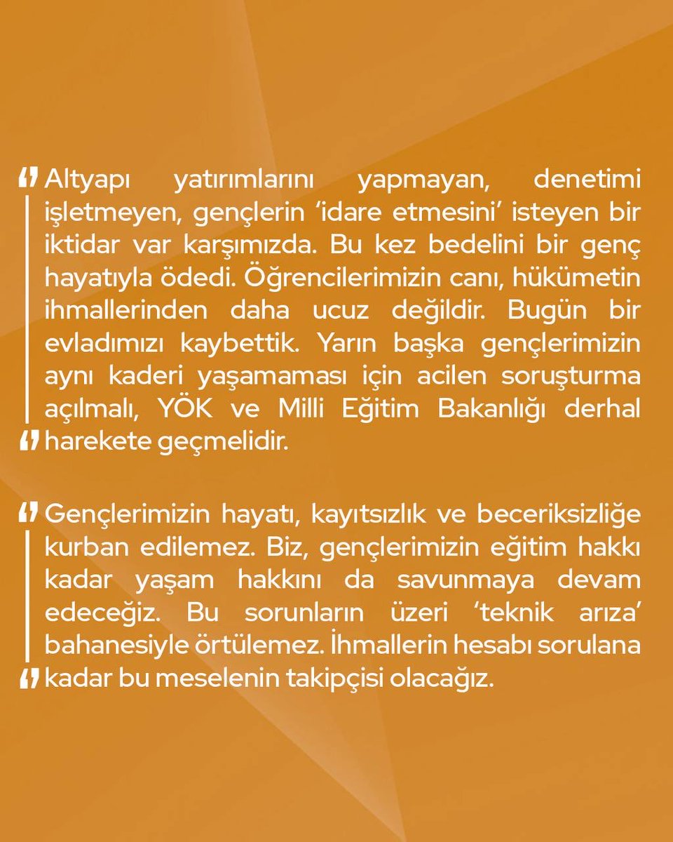 Elif Esen: "Osmaniye’de soğuk suyla duş almak zorunda kalan Korkut Ata Üniversitesi Hemşirelik Bölümü son sınıf öğrencisi 22 yaşındaki Kasım Bulgan’ı şok nedeniyle kalp krizinden kaybettik.

Altyapı yatırımlarını yapmayan, denetimi işletmeyen, gençlerin ‘idare etmesini’ isteyen