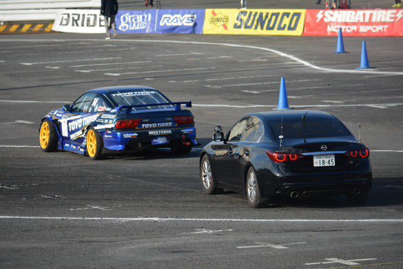 高市さんおめでとう御座います‼️
車が好きとかどうとかそんなのは
二の次として、このセレモニーの前に
私も沢山のSPに囲まれて唯一
2人だけの車両の中で話したこと。
その数分でしたが強くかっこいい方だなと。
女性ドライバーを肯定してくださり
私の活躍を願ってくださいました。