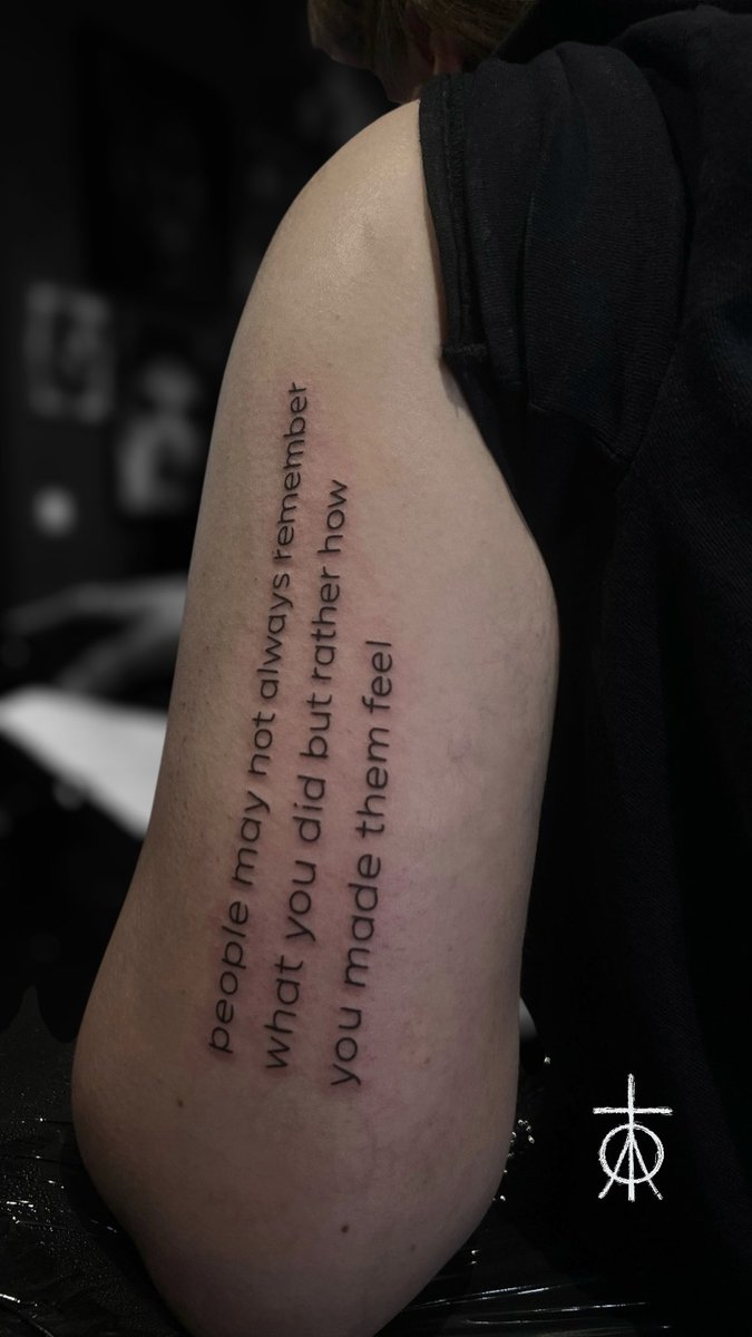 Ascetictattoo's tweet photo. Small Fine Tattoos #smalltattoos #finelinetattoos #lettering #tattooartist #claudiafedorovici #tattooartistamsterdam #tempesttattoostudio #walkintattoos https://t.co/wr5NX9Axl6