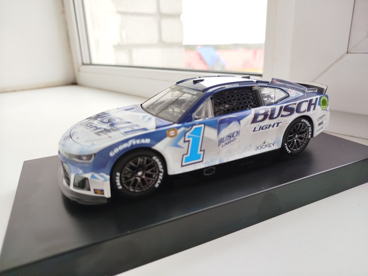 akaydaaa's tweet photo. This beaty finally arrived to me last week. 4th dieacst in my collestion is @RossChastain 's 2024 Busch throwback. https://t.co/HQPdNWXgNm