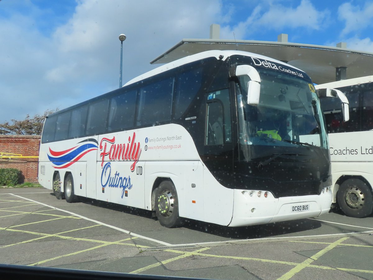 DC60BUS in Portsmouth on the 4/10/2025.