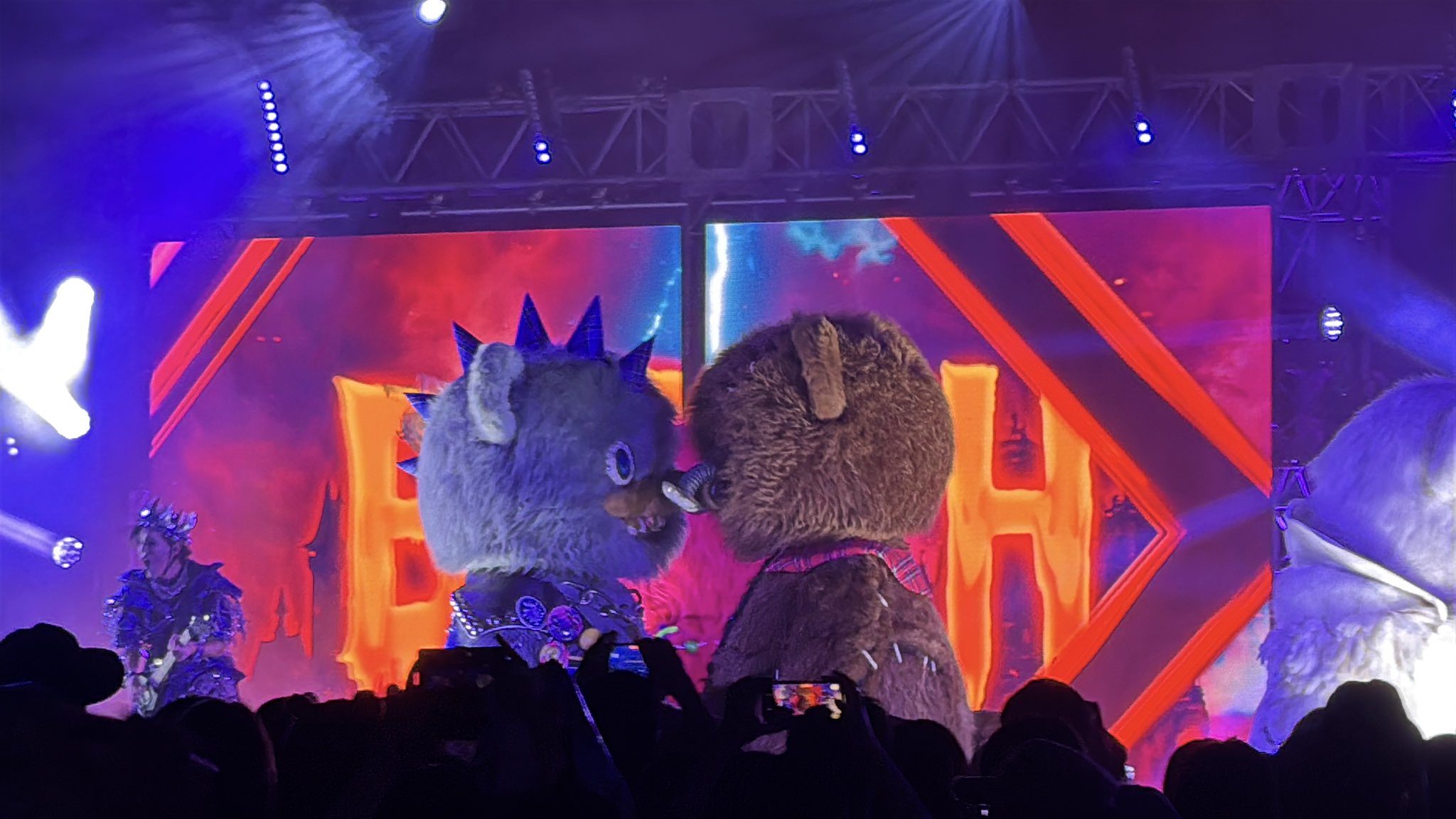 ハミクマ　パンク USJ限定 ハミクマパンク ぬいぐるみ ハロウィンホラーナイト2024