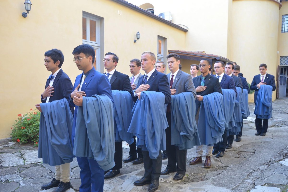 ICKSP's tweet image. First year seminarians in Gricigliano receive their choir habit

Please pray for these young men as they continue to discern their vocation! 🙏
