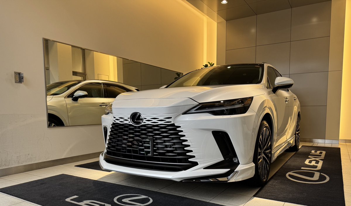 Nero d'Avola (Lexus RX450h+） tweet media