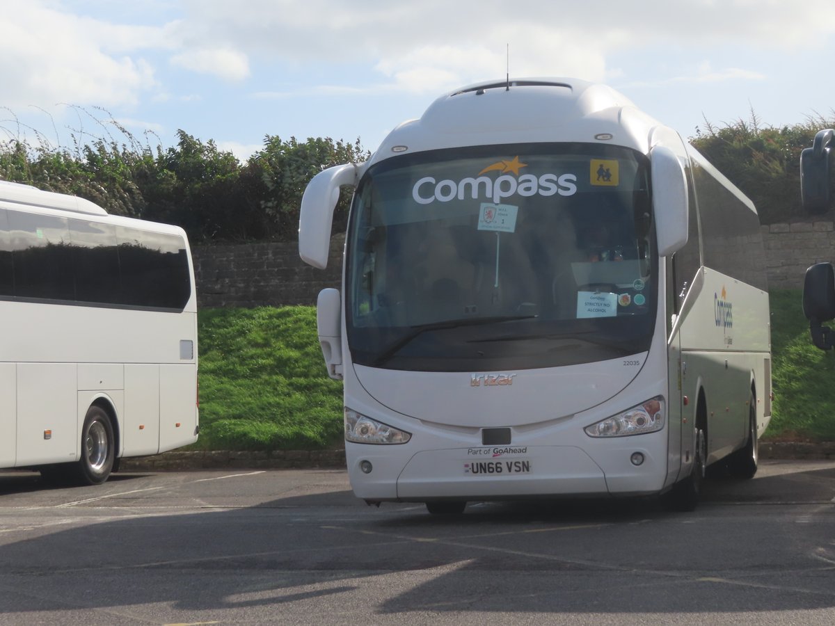 UN66VSN in Portsmouth on the 4/10/2025.