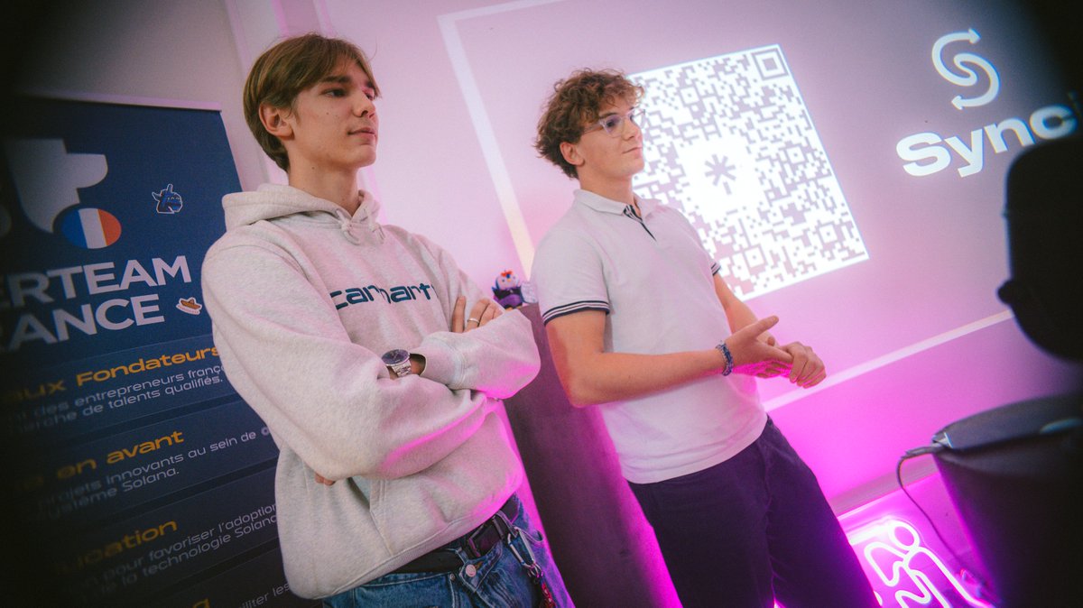 SuperteamFRANCE's tweet image. Not one, but TWO in a row.

We always push our teams to be their best: we held 2 Pitch Roast Sessions in a single week at The Bakery.

The goal was to improve fast, take feedback, and most importantly apply it immediately.

No room for doubt: you know what you’re building, and…