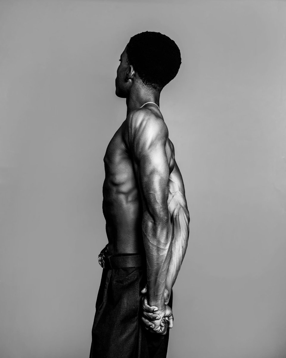 blac__pepper's tweet image. Soulform 🔗 
#modeling 
#art
