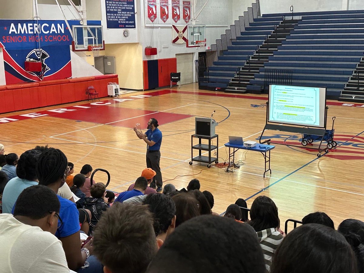 HoraceMannmdcps's tweet photo. Our students- Janiyah Bernadin and Rickisha Gaspard are attending the workshop to prepare for this year’s STEAM SECME Water Bottle Rocket Competition. @KRStokes16 we thank you for all you do! @MDCPSCentral @MsSwainCRO #GameOn #horacemann https://t.co/1QarR7Rphe