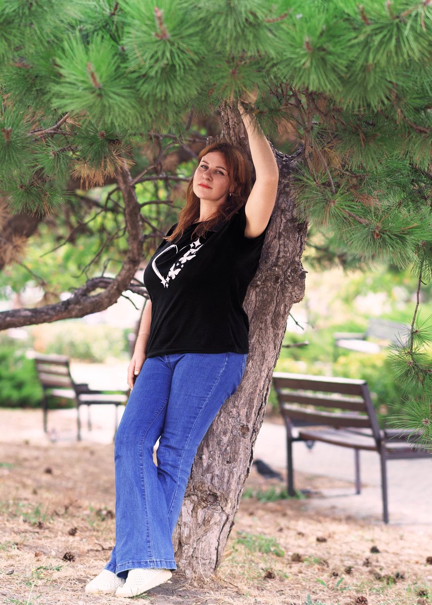 lyopa25's tweet photo. Стоять под деревом Просто дышать. 

Stand under a tree Just breathe. 

#lyopa5visions #poeticphoto #momentoflife #serenity https://t.co/vELwybBe8o
