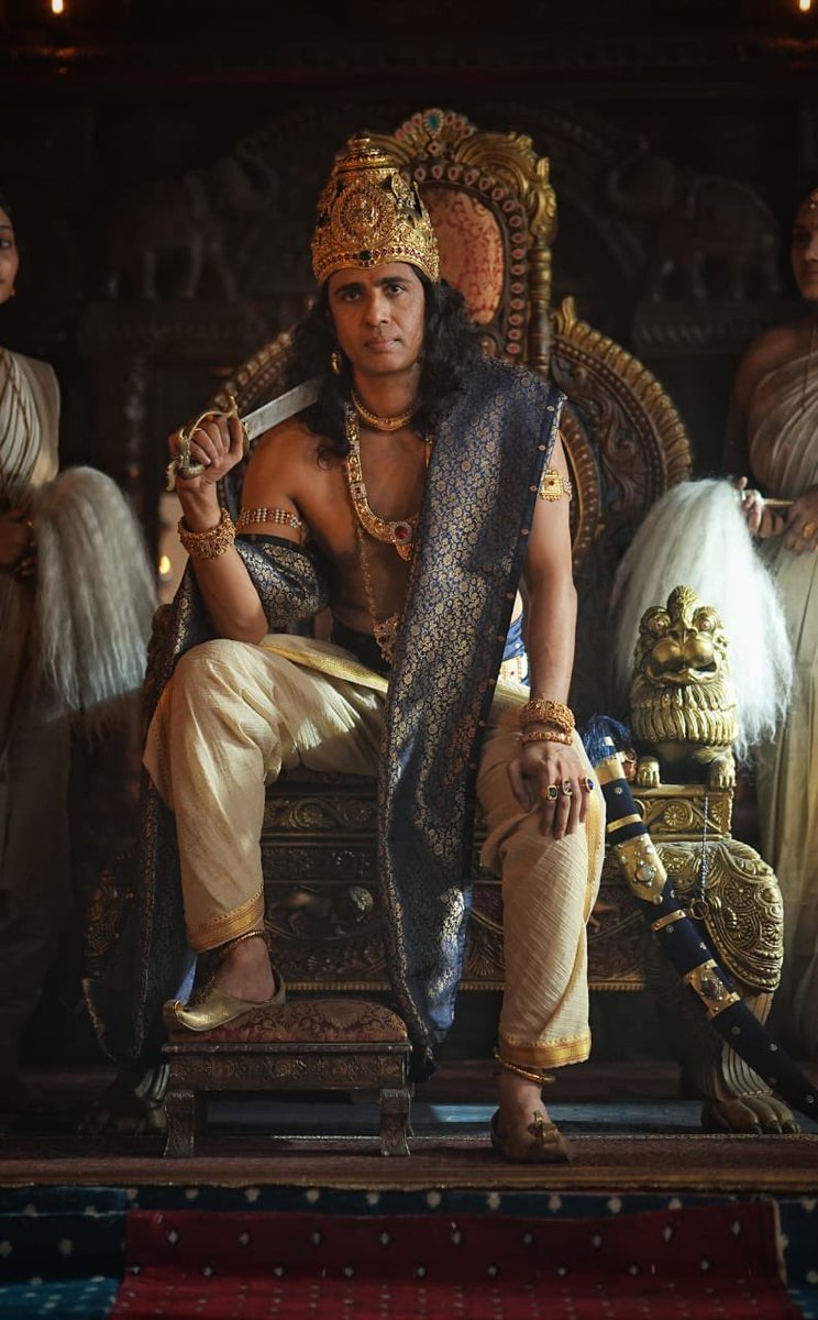 The most 'active person on twitter' award goes to Kulashekara 😅
By the way, he was brilliant as Athmaram in Guns &amp; Gulab and he has completely justified his character in #Kantara #KantaraEverywhere #GulshanDevaiah