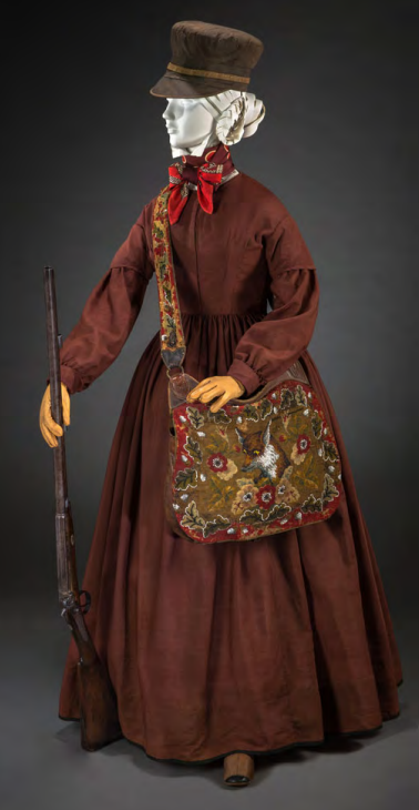 wikivictorian's tweet photo. Hunting ensemble, 1840s. FIDM Museum. https://t.co/HzRIEtuhyl