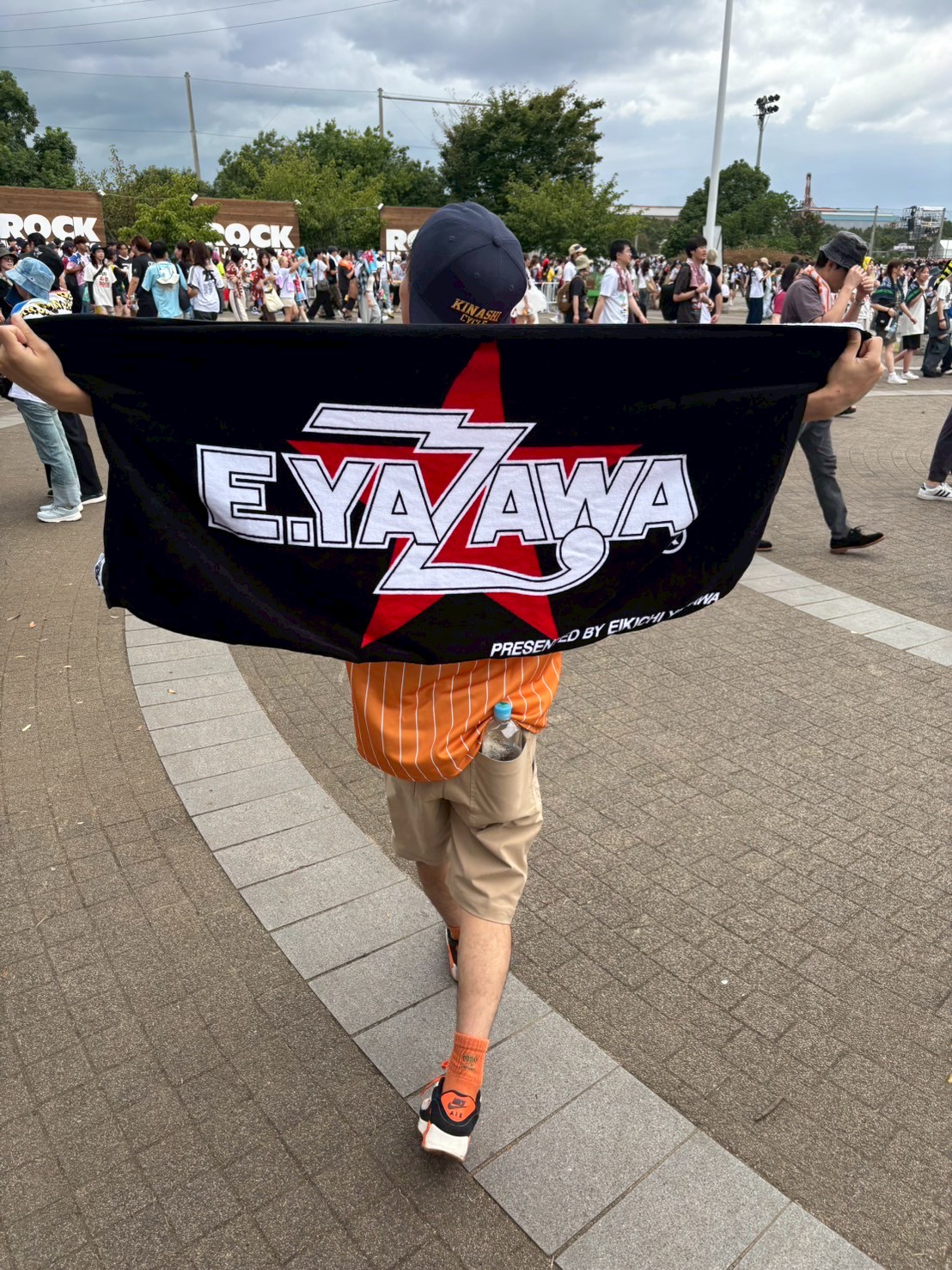 ええええエビ Amazon | パケパフ350円アベニーパファーにも 【R】爆食小えび