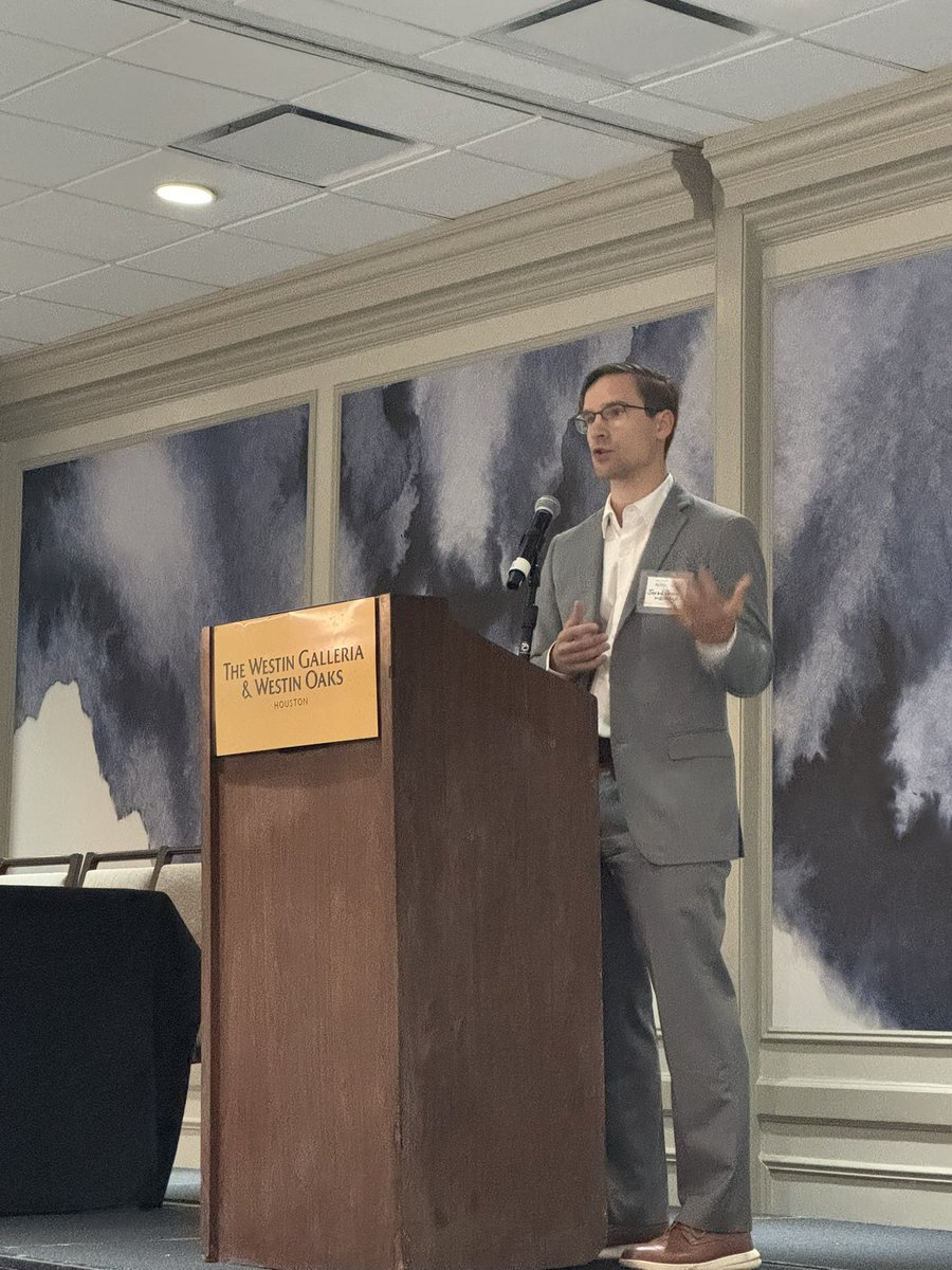 Jason Hou tweet media