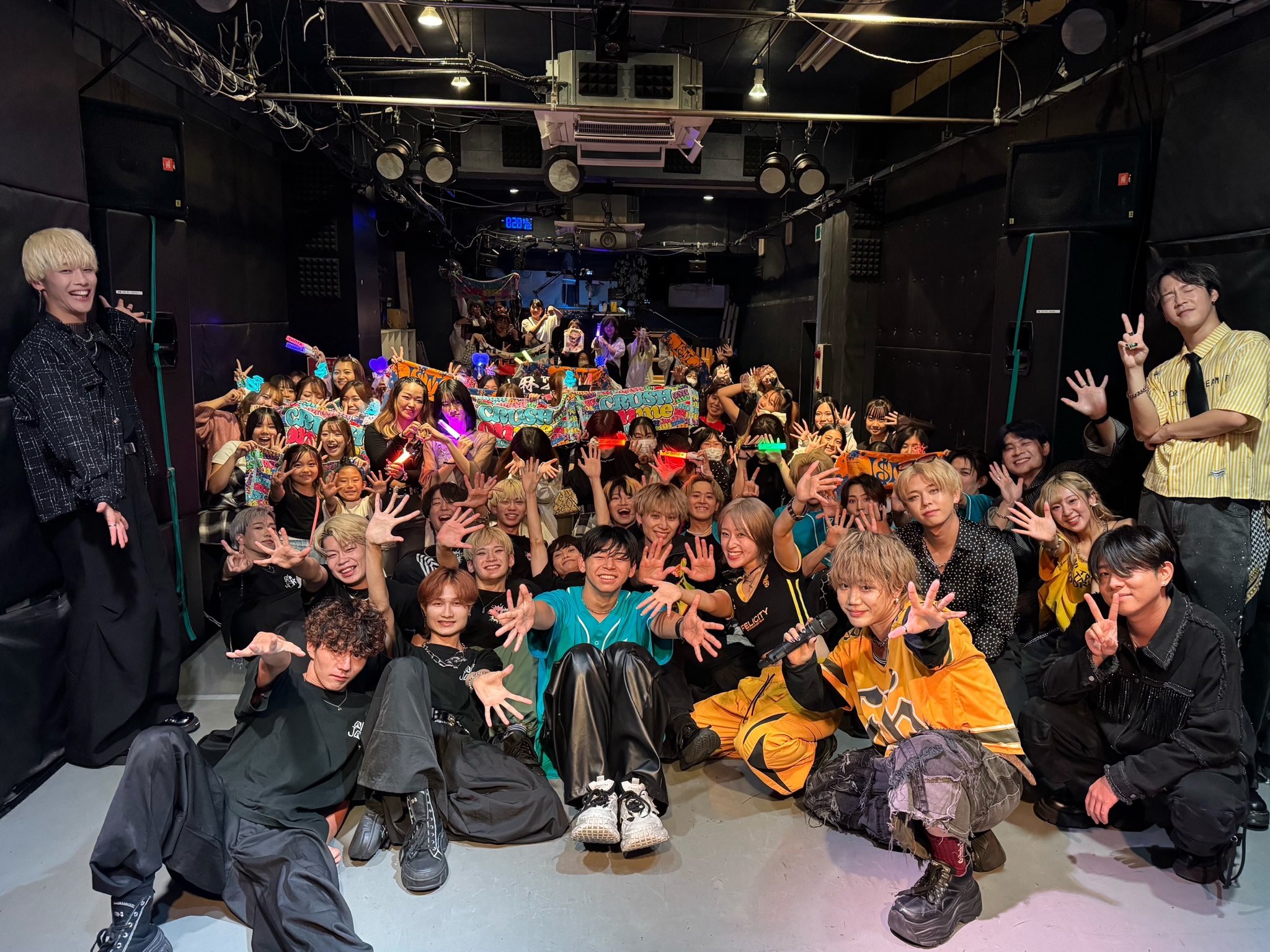 やっさんです❣️ Vivid BAD SQUAD – 三日月ステップ (Mikazuki Step) Lyrics