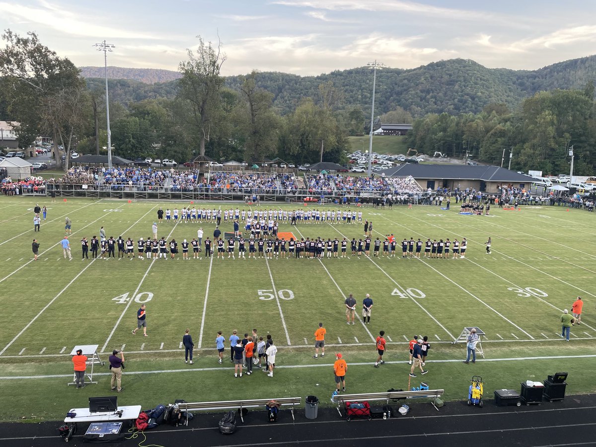 Greg_BHCSports's tweet photo. Scenes from gate city at Union game.  #hcfh https://t.co/SOKkb72rm9