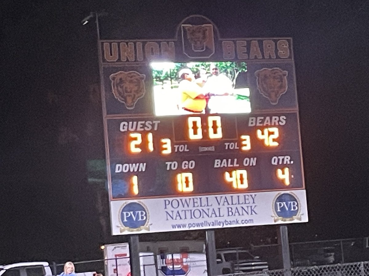 Greg_BHCSports's tweet photo. Scenes from gate city at Union game.  #hcfh https://t.co/SOKkb72rm9