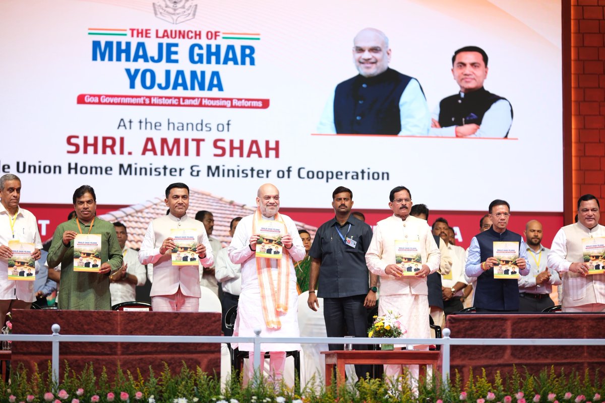 RohanKhaunte's tweet photo. Hon’ble HM Shri Amit ShahJi renders a Huge Impetus to Goa’s Economy as he dedicates Infra Development Projects worth ₹ 2451 Crores and also launched “Mhaje Ghar Yojana” reinforcing BJP’s Commitment towards Housing For All.

#SwayampurnaGoem #ViksitBharat-2047 #MhajeGharYojana https://t.co/shLhvJDmtI
