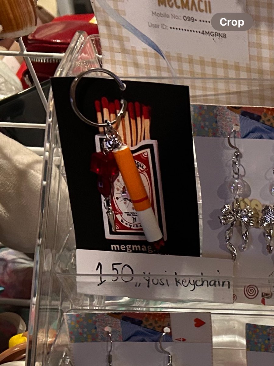 _milkteajar's tweet photo. ung yosi keychain (booth : @Megmagi_ !!) nato na out of stock istg totga ko talaga… SANA KINUHA KO NA HABANG NANDUN AKO ☹️☹️☹️ PAGIISIPAN KO TALAGA ITO HABAMBUHAY 💔💔💔 https://t.co/tLywPB8J54