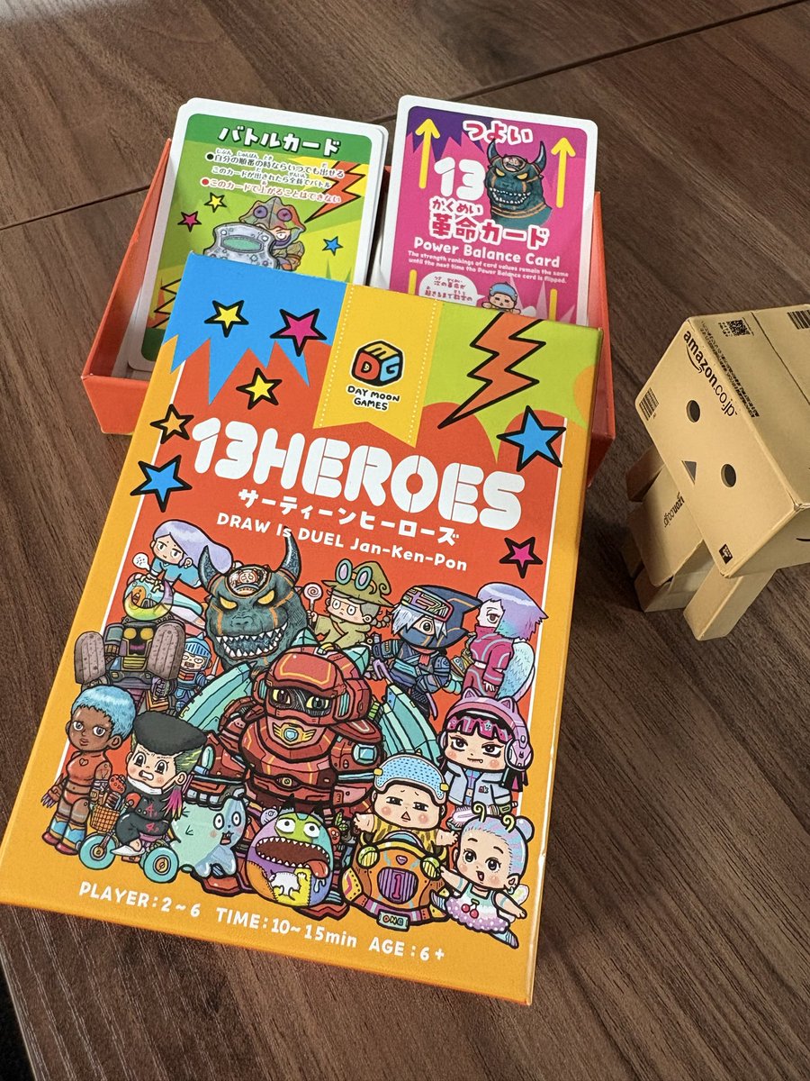 mayutank99's tweet photo. 休日ボドゲ会✨

🎲ミクロマクロクライムシティ
🎲13HEROES
🎲KNARR/クナール
🎲ももんがぁ

ミクロマクロクライムシティ、めちゃおもしろかったのですが、みんなで顔を寄せるとマップが暗くなるのでスマホライトまで使いましたとも🤣

ご一緒くださった皆様に感謝🥰 https://t.co/y8ImxDtcwT