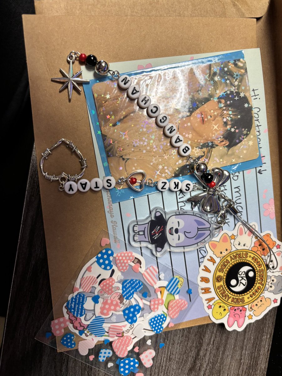 possiblyVex's tweet image. I am now an official KPop girlie. #BangChan