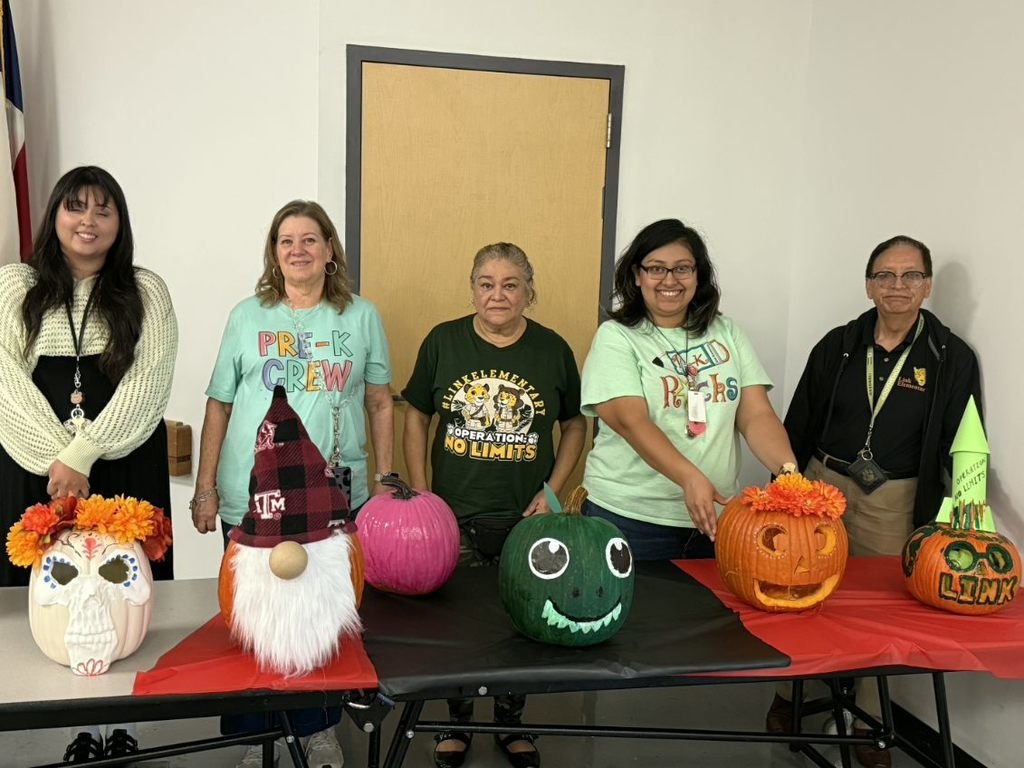 LES_Spring's tweet image. 🎃 The teachers at Link had a blast showing off their creativity in our first-ever Pumpkin Decorating Contest! Thank you for bringing fun, teamwork, and school spirit to life! 🍂✨
@TangyStith
#TogetherInCulture #TogetherInAccountability
