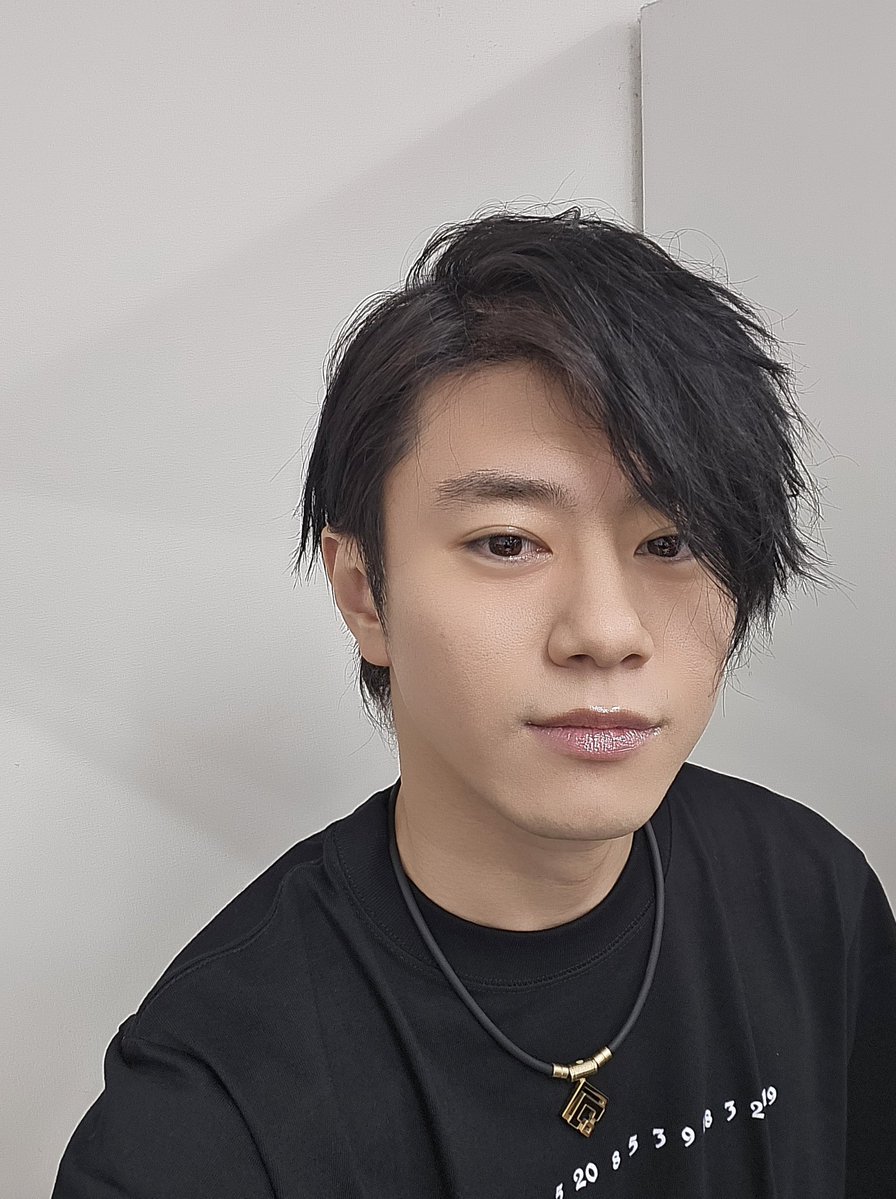 10/4 GOTANDA G2

第2部、FC限定イベントありがとうございました！！
久しぶりにみんなに会えて嬉しかったよ^^

上海トークも
ありがとうございました！！

#真夜中のサーカス
#GOTANADAG2
#新里宏太