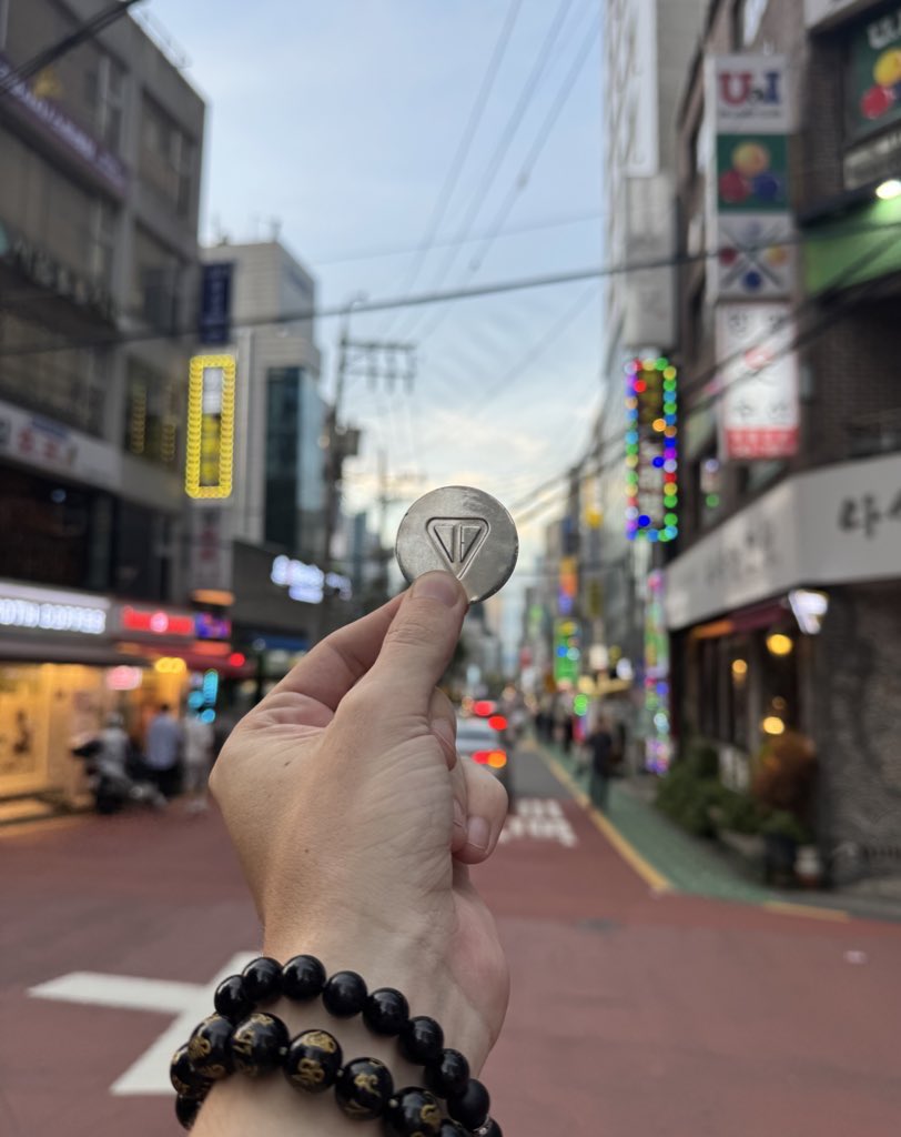 Did you miss me?👀

Sorry about that.

Now..... TON Myanmar come back💎

Check mark avalible soon.....👀