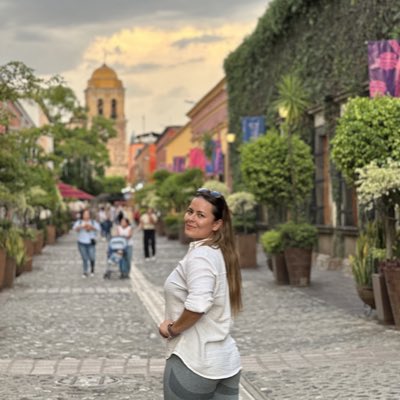 lauramontkd's tweet photo. #NewProfilePic https://t.co/sc1gp7M30R
