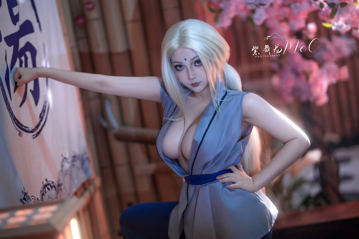 ziwulongMcC's tweet image. 火影忍者——纲手

纲手婆婆来咯！
#二次元 #cos #火影忍者 #纲手 #私房