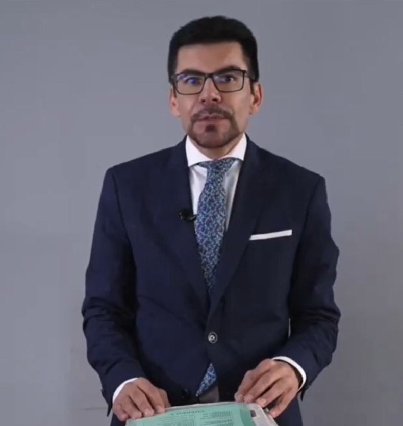 Anoche, aunque no lo crean, se nombraron de la manera más inconstitucional, ilegal y desvergonzada, un nuevo fiscal general ¿Y adivinen a quién nombraron? Pues al mismo tipo que usaron para perseguir al hijo de Verónica Abad y al alcalde de Guayaquil. Bienvenidos a Venezuela.