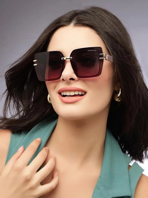 Mehra_just4u's tweet photo. Grab this Top Discount of the Sale: 57% OFF on #Flipkart stunning Purple Retro Square Sunglasses with UV Protection. #SunglassesSale #TopDiscount #RetroStyle #Eyewear 
https://t.co/W76XRGphQc https://t.co/sGrvO4eY8Z