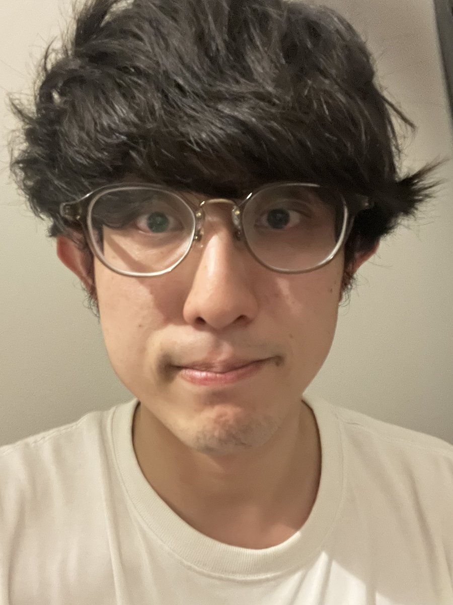 bunkazai_zaizai's tweet image. 26歳になりました！
みなさんのおかげで毎日楽しいです！

26歳もたくさんライブに出て、楽しい26歳にしていきたいです！

26歳1発目のライブは口撃戦！
10/5
18:30〜
アートスペース兜座です！
tiget.net/events/426300